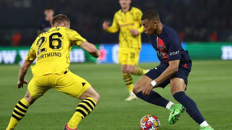 Dortmund paralyse le Parc des Princes avec un coup d'envoi retentissant contre le PSG!