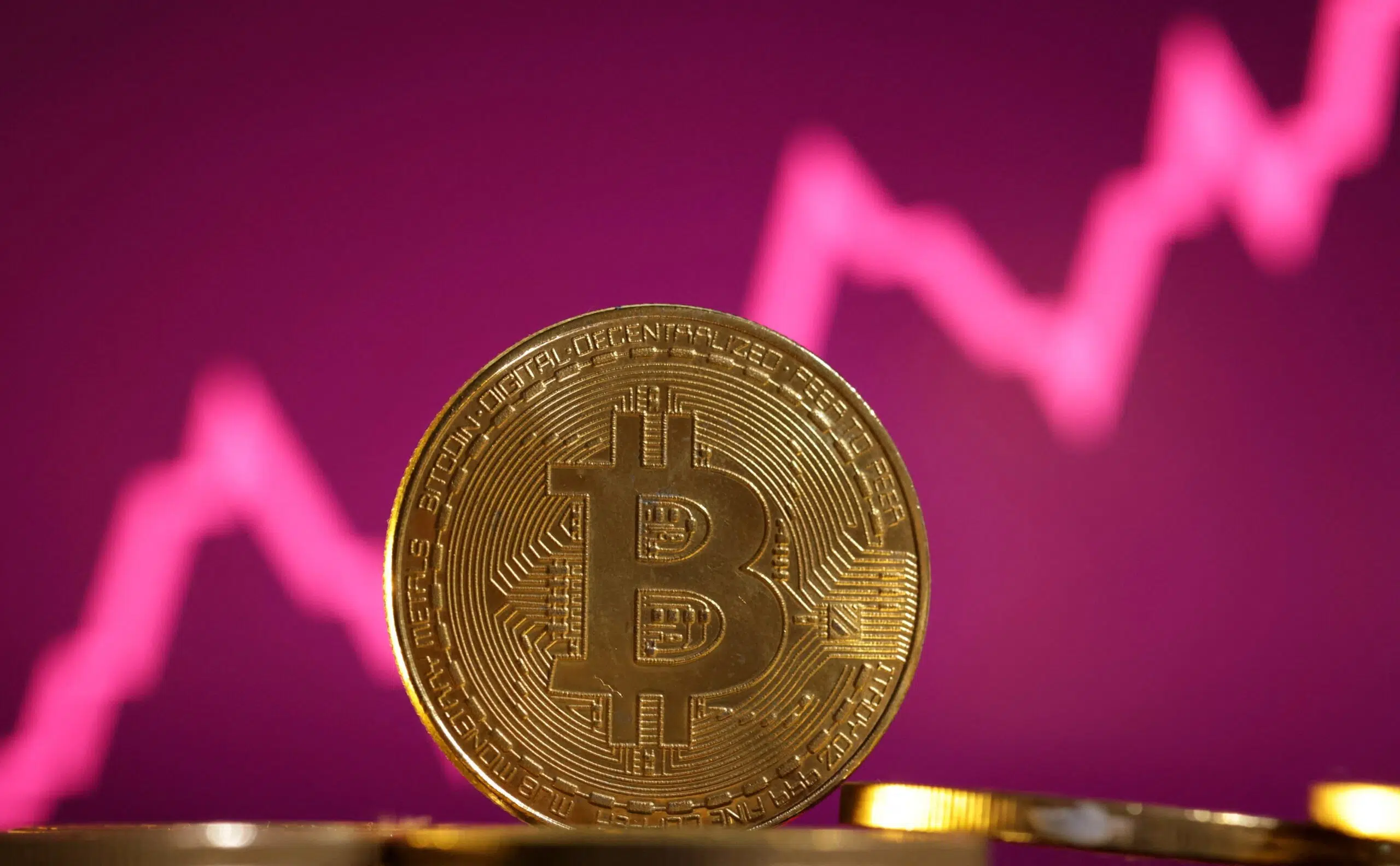 Bitcoin : Une journée historique avec 378 millions de dollars injectés dans les ETF!