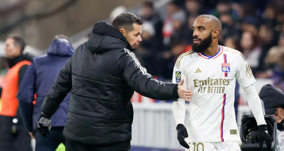 OL : Lacazette attribue ce triomphe à Pierre Sage - l'homme aux mots magiques