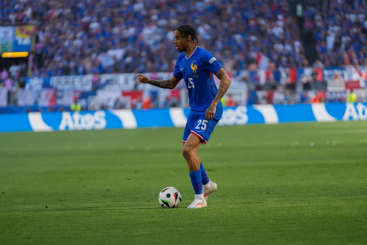 Bradley Barcola, le nouveau joyau des Bleus, suscite de grandes attentes au sein de l'équipe de France !