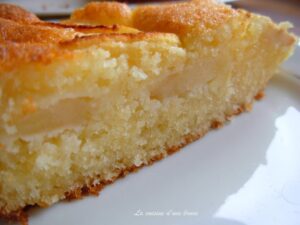 Recette de Gâteau aux pommes et au yaourt maison