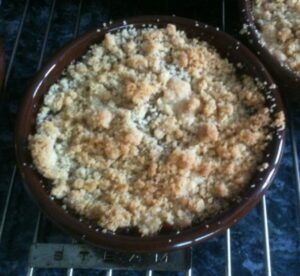 Recette de Crumble à la rhubarbe maison