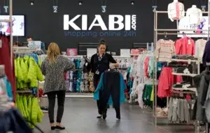 Kiabi Village : Découvrez ce nouveau lieu hybride dédié à toutes les familles !